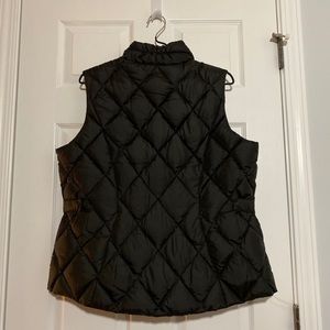 Black Eddie Bauer Puffer Vest